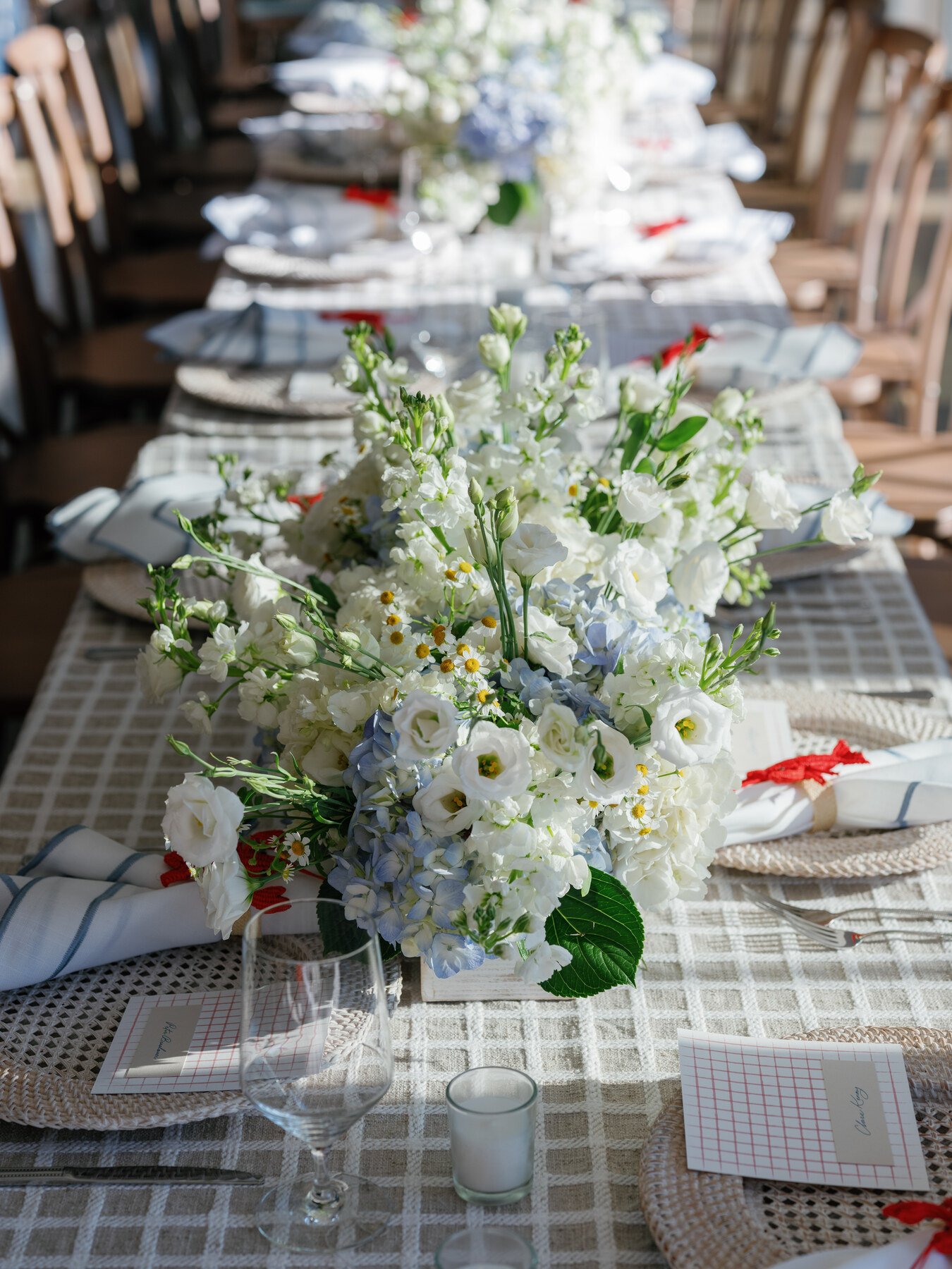 kennebunkport-wedding-welcome-party-table